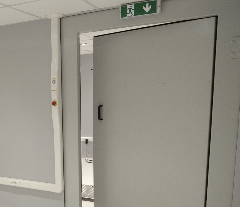 Technologie ekranowania i zabezpieczeń elektromagnetycznych w wojsku