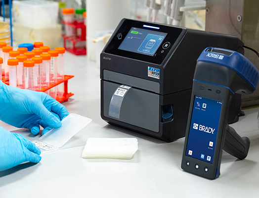 Inteligentne oznaczanie RFID Brady - od etykiety do gotowego systemu