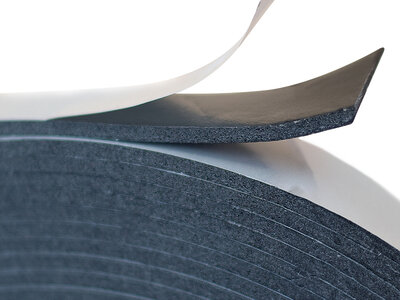 Taśmy piankowe w branży motoryzacyjnej