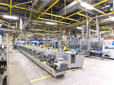 Problemy higieniczne w zakładach spożywczych i rola korytek kablowych w utrzymaniu czystości