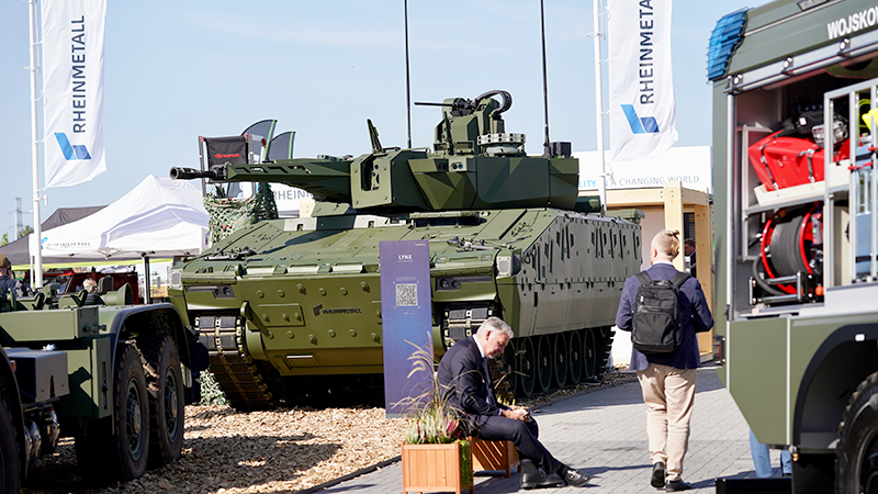 ASTAT na MSPO 2026. Od komponentów EMC do kompleksowych rozwiązań dla obronności