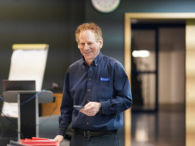 XV Kurs Kompatybilności Elektromagnetycznej z Lee Hillem za nami