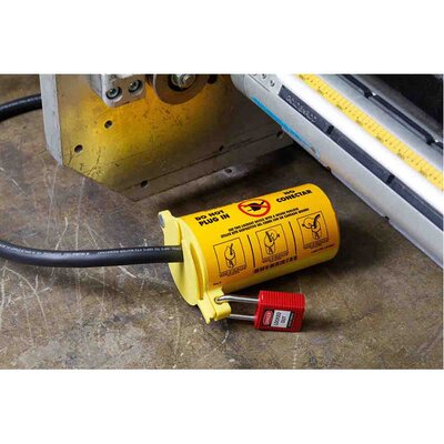 Blokada LOTO elektrycznego złącza wtykowego, 045842 - aplikacja