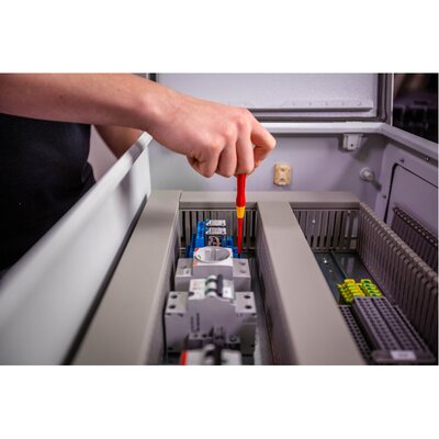 Wkrętak precyzyjny zestaw PicoFinish® electric płaski, Phillips, 42989 - aplikacja