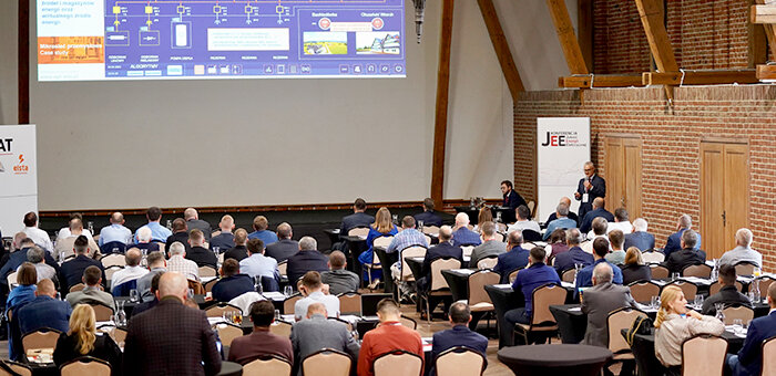 Szkolenia i konferencje